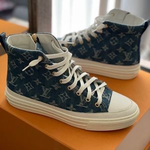 Authentic Louis Vuitton Sneakers